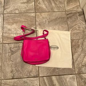 Fossil EUC hot pink crossbody purse with dust bag